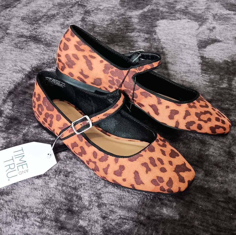 NWT Time And Tru Leopard Print Flats Square Toe Brown Black Womens Size:6